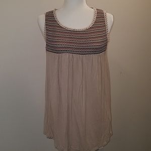$$5$$ Women's Sleeveless Top
